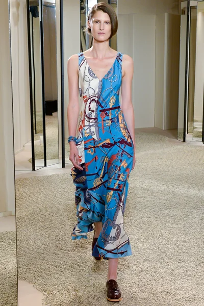 Look 9